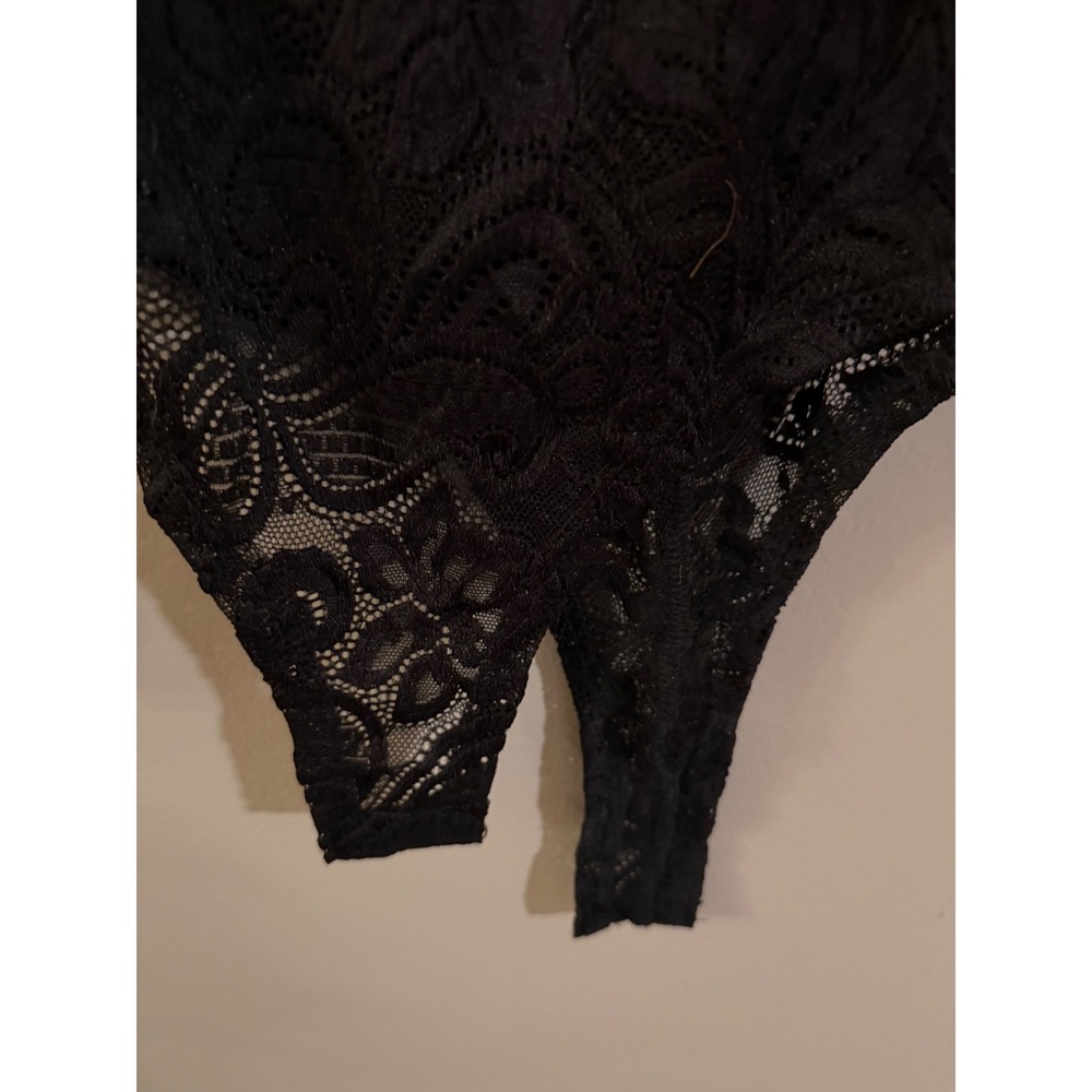 Chocolate USA Womens Black Lace Long Sleeve V-Neck Bodysuit Medium NWT - Picture 4 of 8